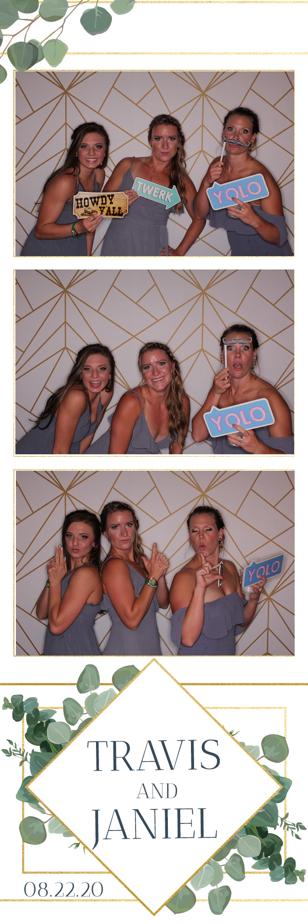 Jacquie & Dennis’ Wedding | View more photos from the event at gallery.photoboothbillings.com/u/PhotoBoothBillings/Jacquie-Dennis’-Wedding-0